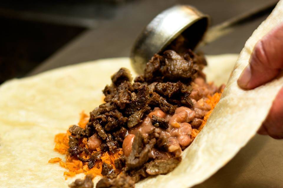 Tacos El Unico NORMANDIE | restaurant | 10006 Normandie Ave, Los Angeles, CA 90044, USA | 3232427447 OR +1 323-242-7447