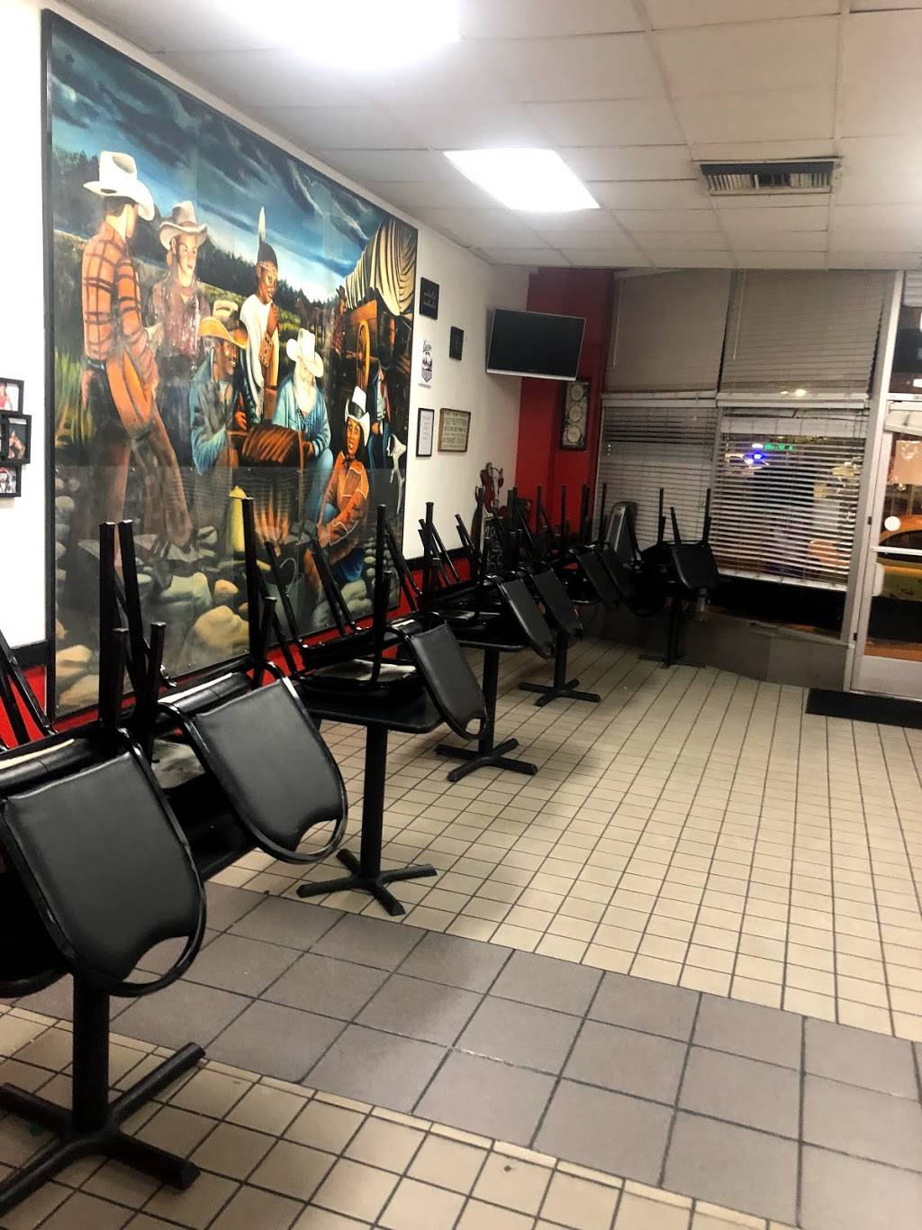 Bonnie Bs Smokin | restaurant | 1280 N Lake Ave, Pasadena, CA 91104, USA | 6267940132 OR +1 626-794-0132