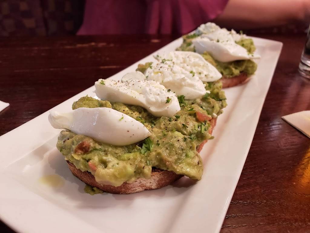 Houlihans | restaurant | 55 US-1, New Brunswick, NJ 08901, USA | 7324480500 OR +1 732-448-0500