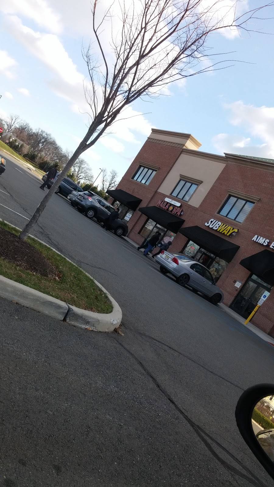 Subway | restaurant | 2680 Woodbridge Ave, Edison, NJ 08837, USA | 7329022237 OR +1 732-902-2237