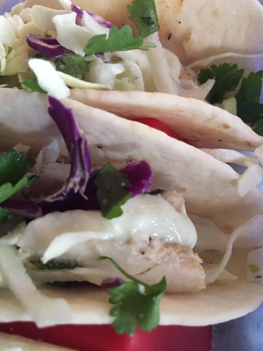 Tiki 52 | restaurant | 18487 SE Federal Hwy, Jupiter, FL 33469, USA | 5617463312 OR +1 561-746-3312