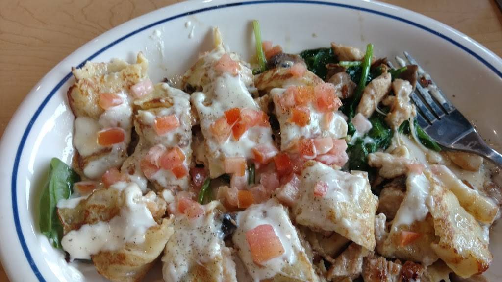 IHOP | restaurant | 148 N Dupont Hwy, New Castle, DE 19720, USA | 3023252188 OR +1 302-325-2188