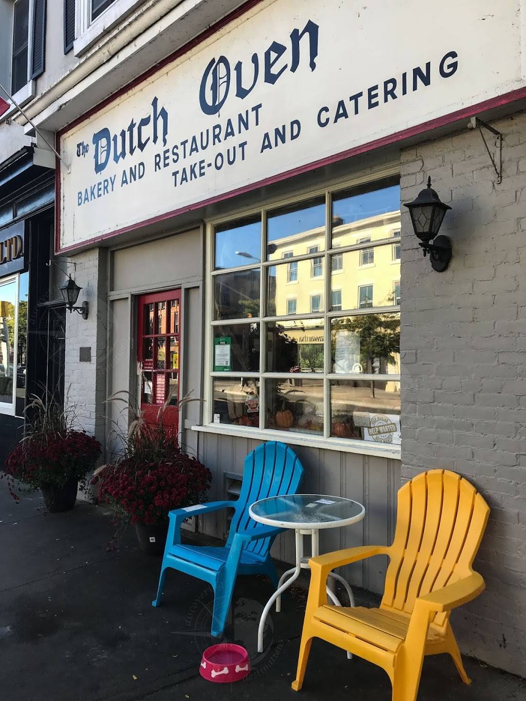 The Dutch Oven | restaurant | 7 King St W, Cobourg, ON K9A 2L8, Canada | 9053722263 OR +1 905-372-2263