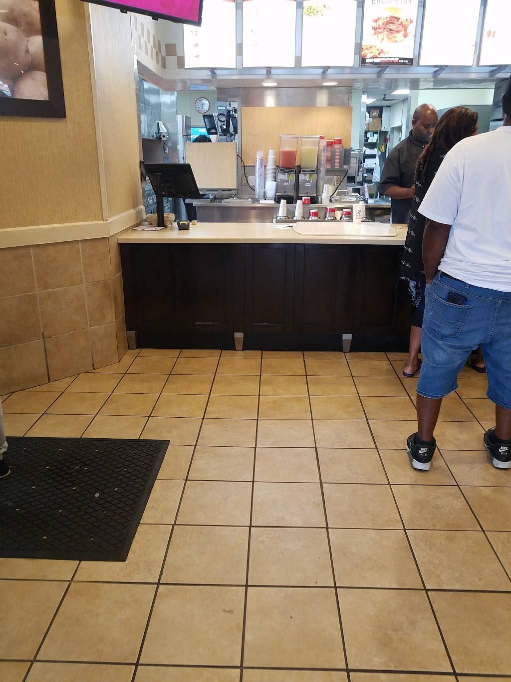 Wendys | restaurant | 1510 Ellis Ave, Jackson, MS 39204, USA | 6019495529 OR +1 601-949-5529