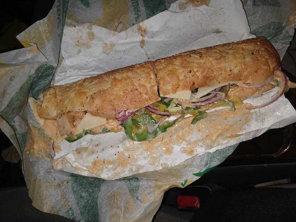 Subway | restaurant | 107 Olds St, Jonesville, MI 49250, USA | 5178490030 OR +1 517-849-0030