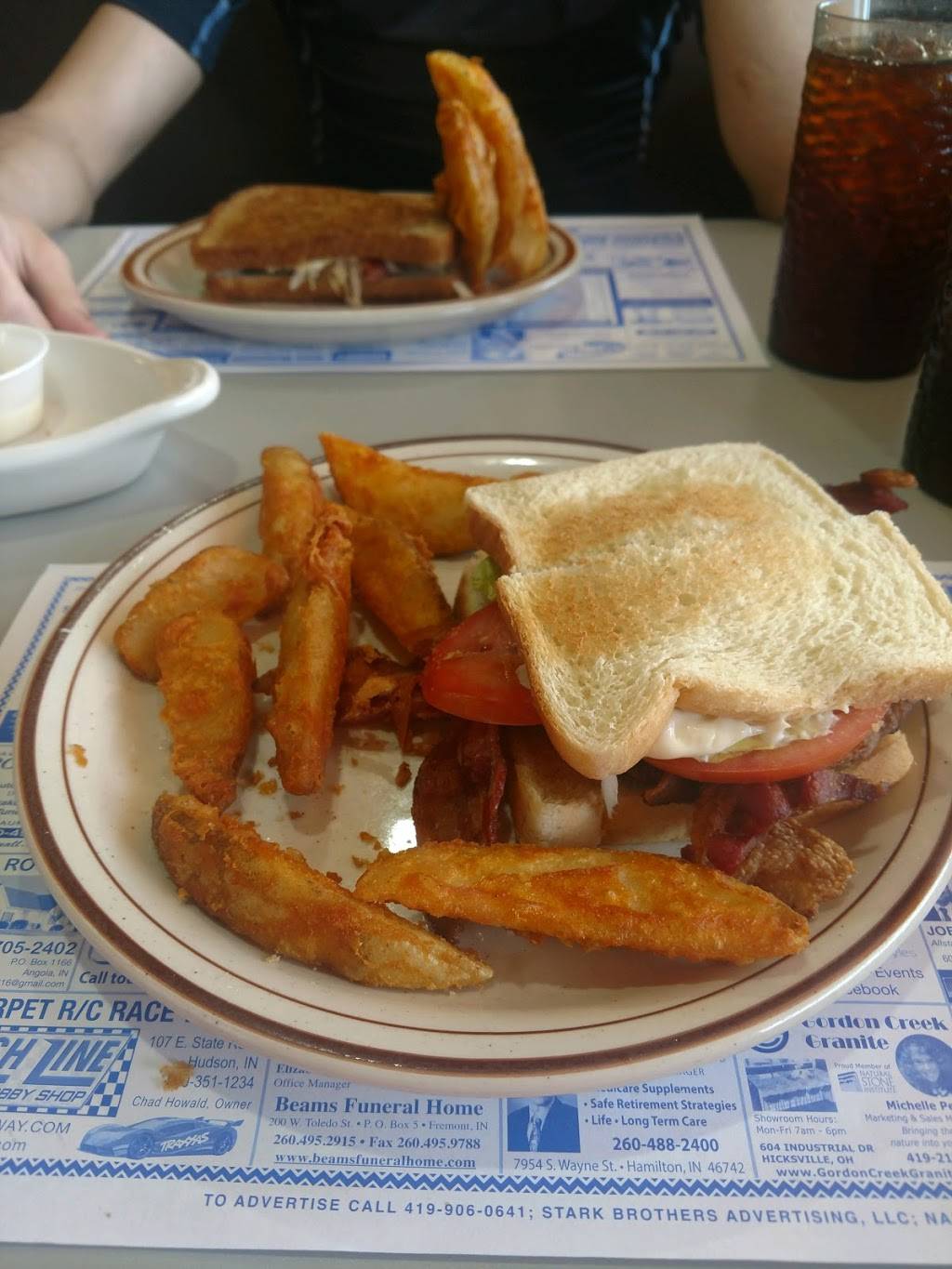 Chubbys Fish & Steak | restaurant | 9482 West, IN-120, Orland, IN 46776, USA | 2608296710 OR +1 260-829-6710