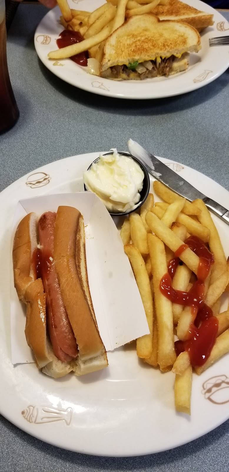 Friendlys | restaurant | 1011 E Eau Gallie Blvd, Melbourne, FL 32937, USA | 3217775035 OR +1 321-777-5035