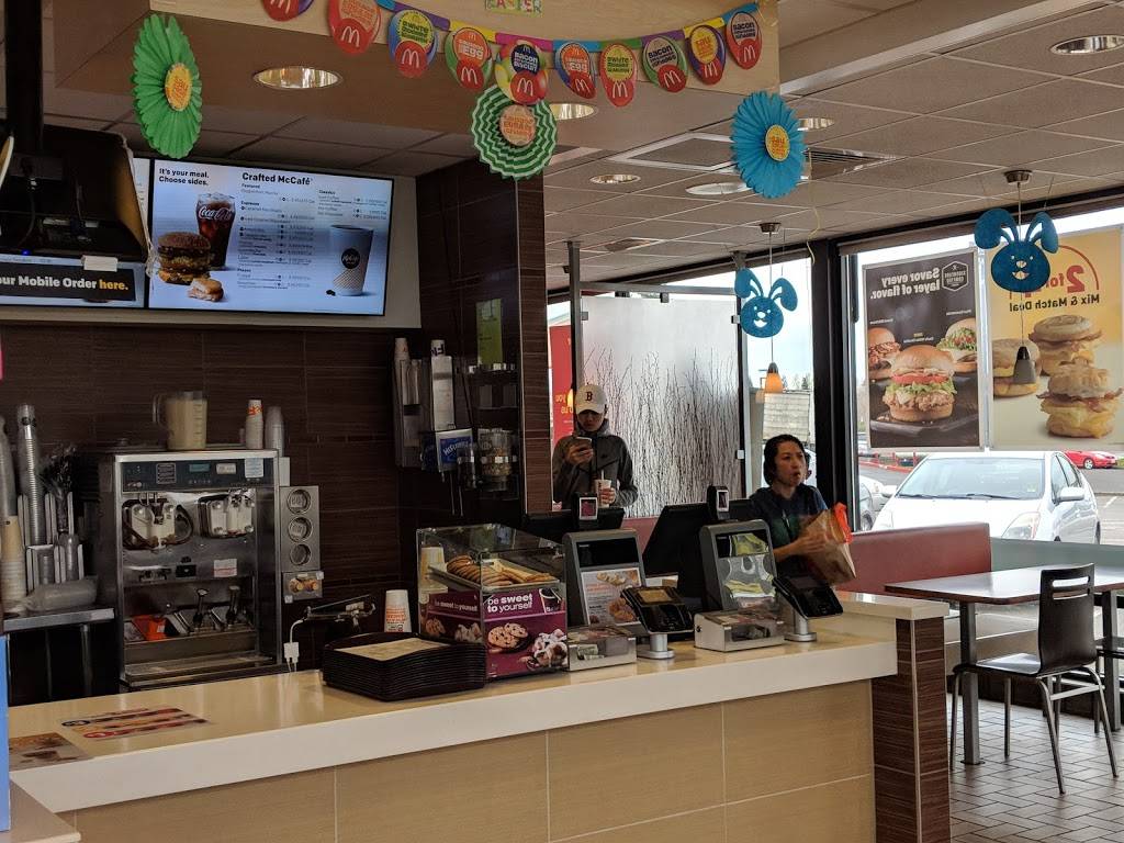 McDonalds | cafe | 2231 NE 181st Ave, Portland, OR 97230, USA | 5036670722 OR +1 503-667-0722