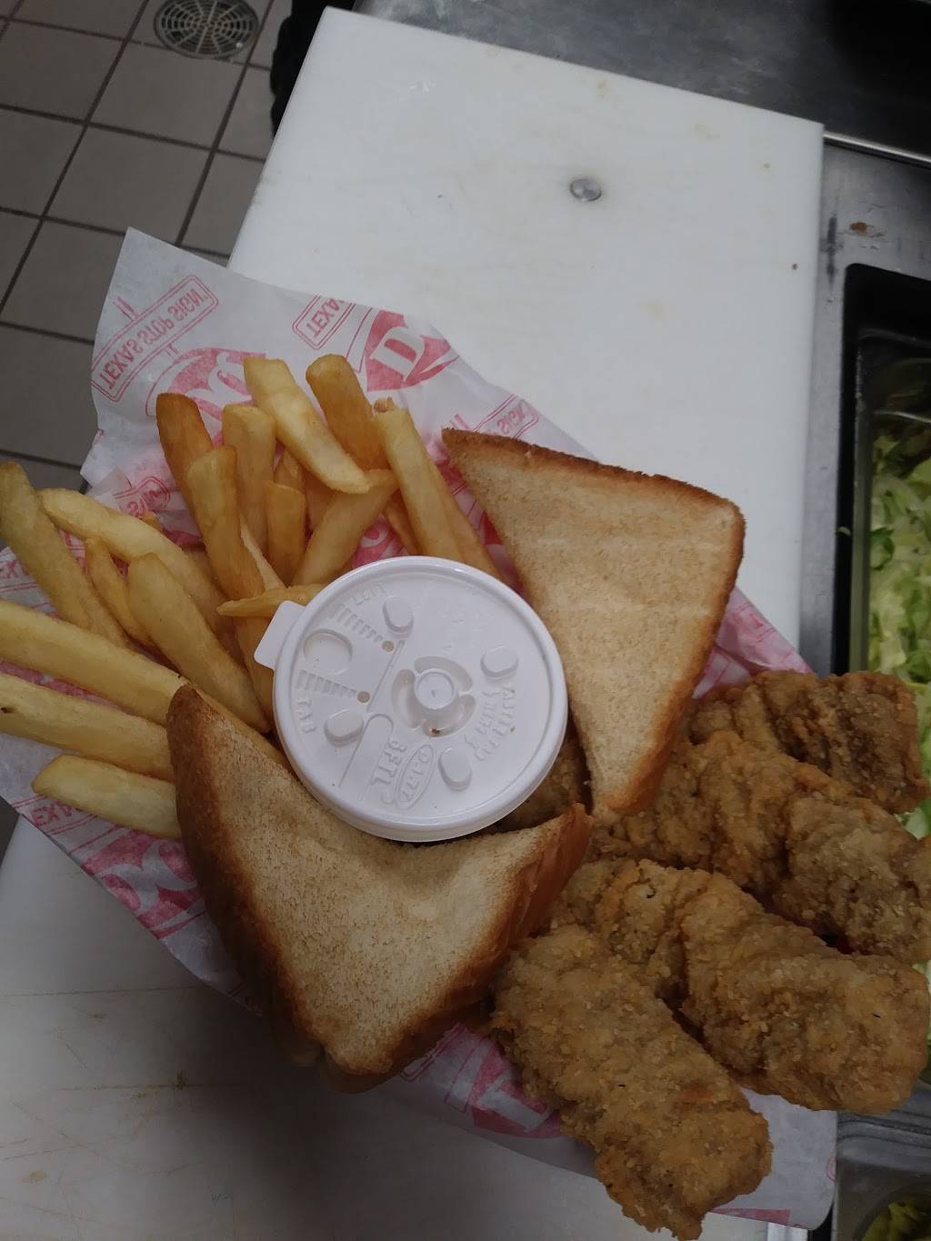 DQ Grill & Chill Restaurant | restaurant | 506 Interstate Hwy 30, Royse City, TX 75189, USA | 4697835085 OR +1 469-783-5085