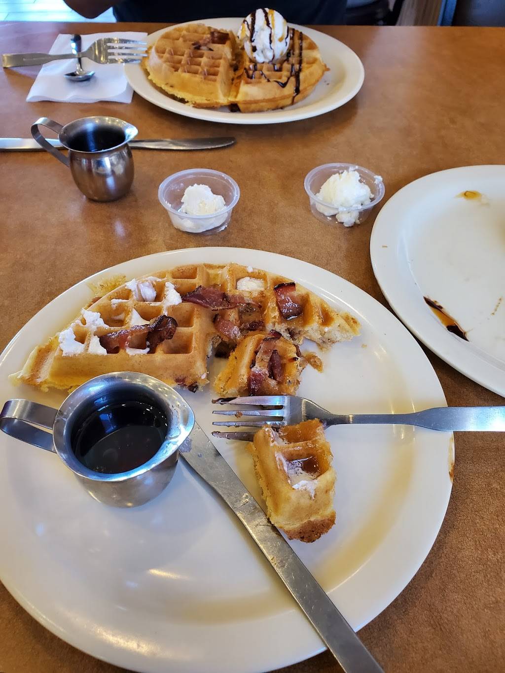 Waffle On Inn | cafe | 6822 S Kings Ranch Rd Suite 5, Gold Canyon, AZ 85118, USA | 4809835861 OR +1 480-983-5861