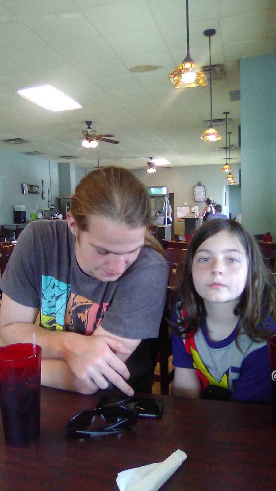 Rubes | restaurant | 701 W 10th St, Metropolis, IL 62960, USA | 6185241048 OR +1 618-524-1048