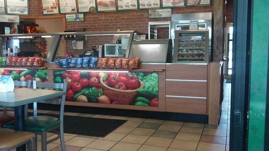 Subway | restaurant | 3522 N Anthony Blvd, Fort Wayne, IN 46805, USA | 2604830493 OR +1 260-483-0493