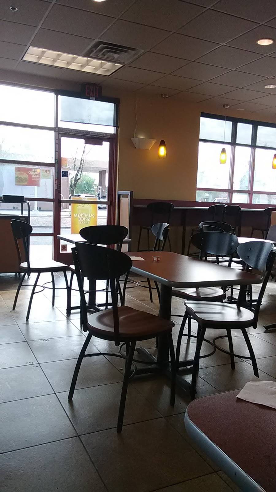 Jack in the Box | restaurant | 2070 N Dobson Rd, Chandler, AZ 85224, USA | 4807920649 OR +1 480-792-0649