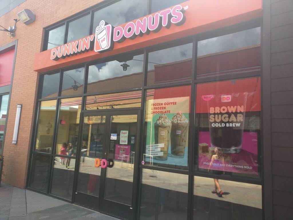 Dunkin | bakery | 221 Patriot Pl, Foxborough, MA 02035, USA | 5085432650 OR +1 508-543-2650