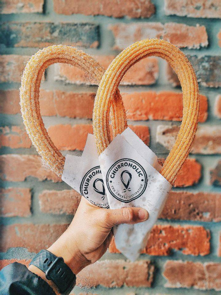 Hiccups & Churroholic - Lakewood | restaurant | 5001 Candlewood St, Lakewood, CA 90712, USA | 5626639101 OR +1 562-663-9101