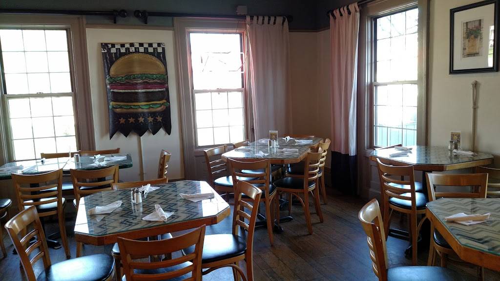 Rosalies Roadhouse | restaurant | 417 W Chicago St, Jonesville, MI 49250, USA | 5178492120 OR +1 517-849-2120