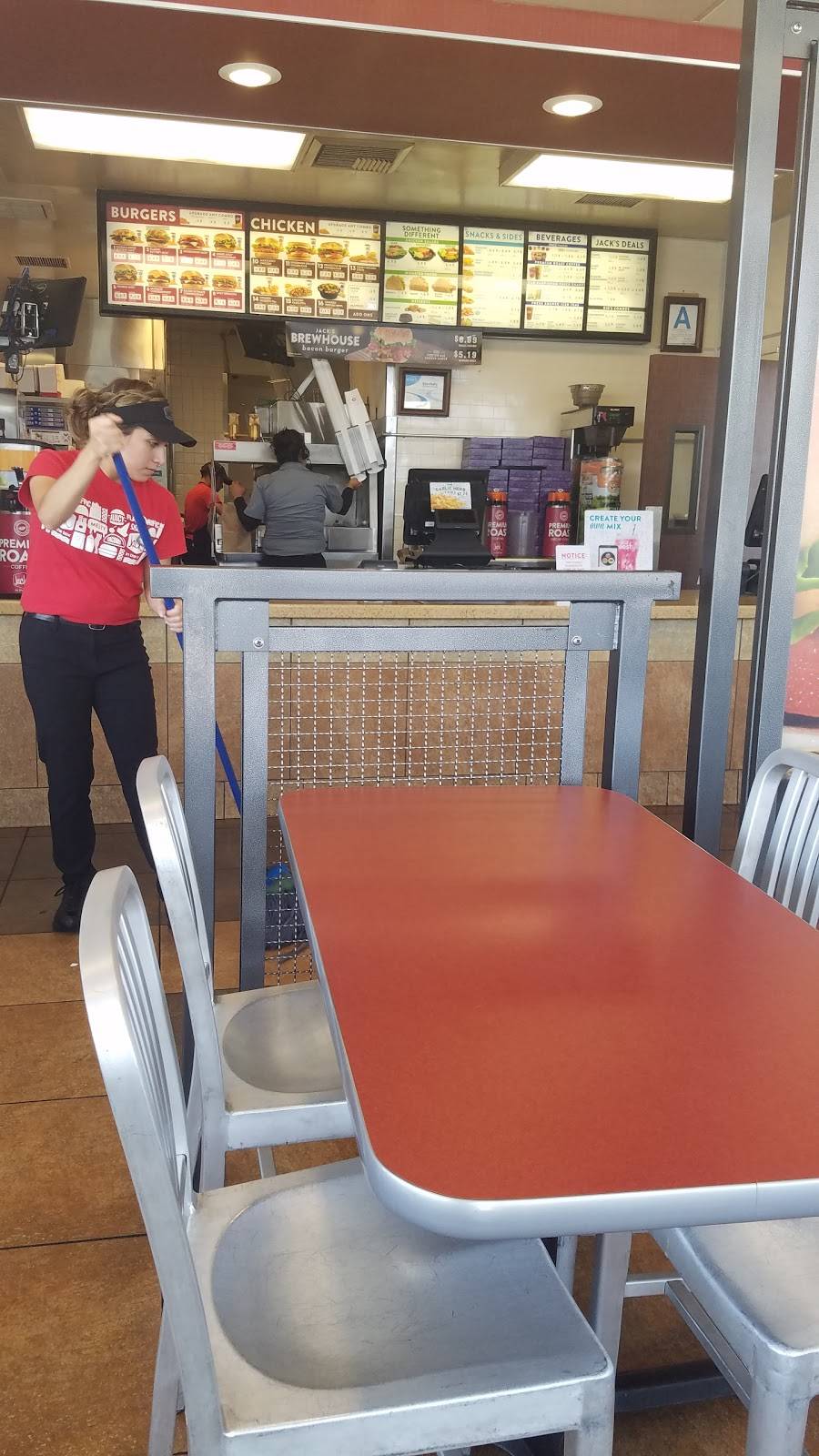 Jack in the Box | restaurant | 4255 East Cesar E Chavez Avenue, Los Angeles, CA 90063, USA | 3232661730 OR +1 323-266-1730