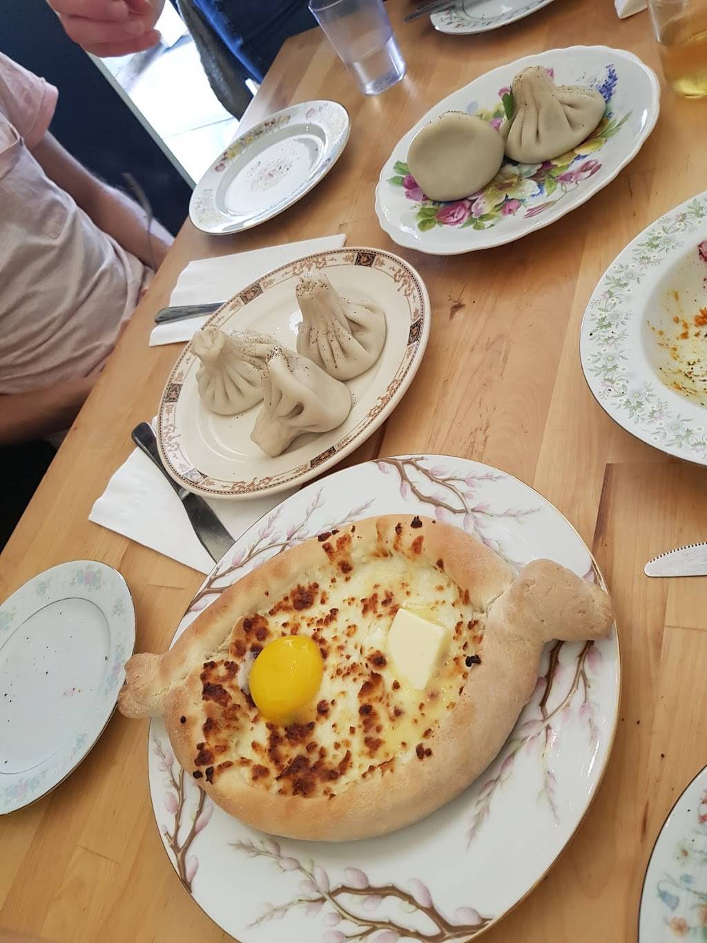 Kargi Gogo | restaurant | 3039 NE Alberta St, Portland, OR 97211, USA | 5037649552 OR +1 503-764-9552