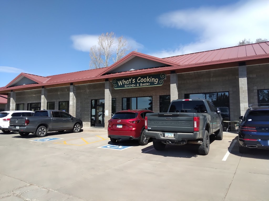 Whats Cooking Kitchen and Bakery | restaurant | 5171 Cub Lake Rd SuiteA-120, Show Low, AZ 85901, USA | 9285370673 OR +1 928-537-0673