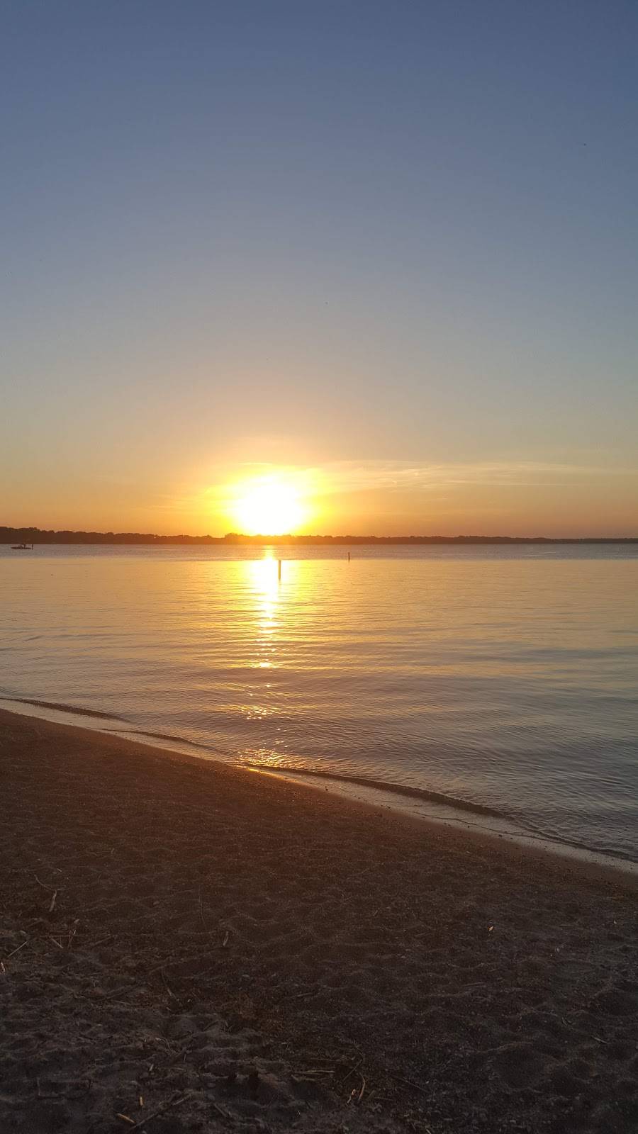 Spillway DRIVE-IN | restaurant | 24700 140th St, Orleans, IA 51360, USA | 7123361116 OR +1 712-336-1116