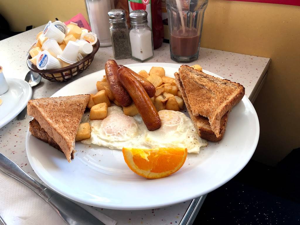 Angels Diner | restaurant | 33 Broadway, Orangeville, ON L9W 1J7, Canada | 5199430588 OR +1 519-943-0588