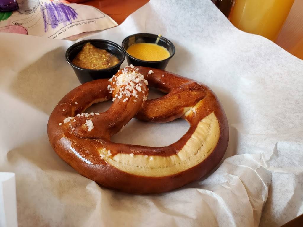 54°40′ Brewing Company | restaurant | 3801 S Truman St #1, Washougal, WA 98671, USA | 3608445932 OR +1 360-844-5932