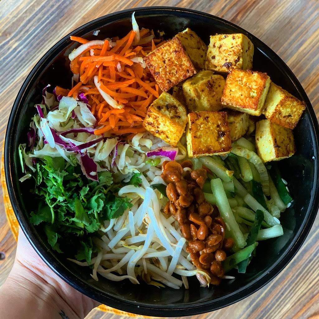 Yey’s Cafe | restaurant | 3225 Main St, Buffalo, NY 14214, USA | 7168340980 OR +1 716-834-0980