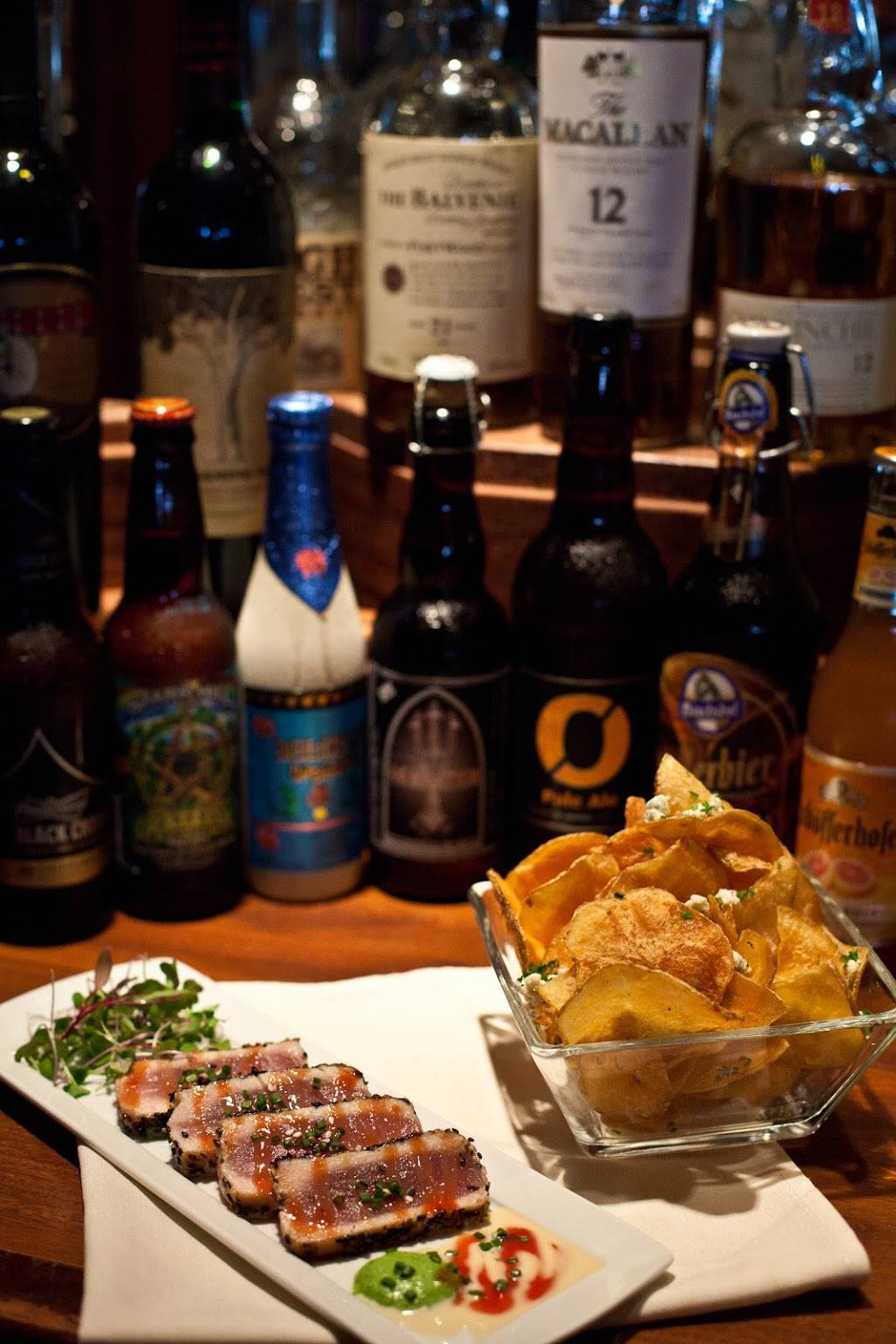 Fox and Hounds | restaurant | 1 Liberty Blvd, Malvern, PA 19355, USA | 6102967300 OR +1 610-296-7300