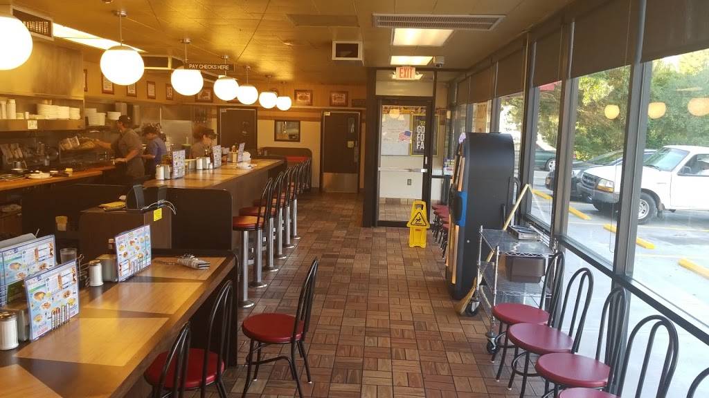 Waffle House | meal takeaway | 2-A Gateway Blvd W, Savannah, GA 31419, USA | 9129204420 OR +1 912-920-4420