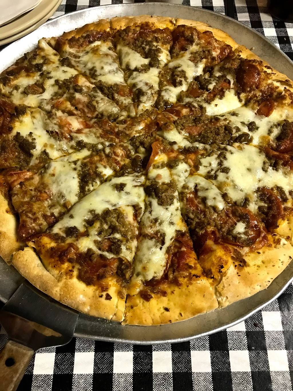 Petes Pizza | restaurant | 2176 W Main St, Danville, VA 24541, USA | 4347999031 OR +1 434-799-9031