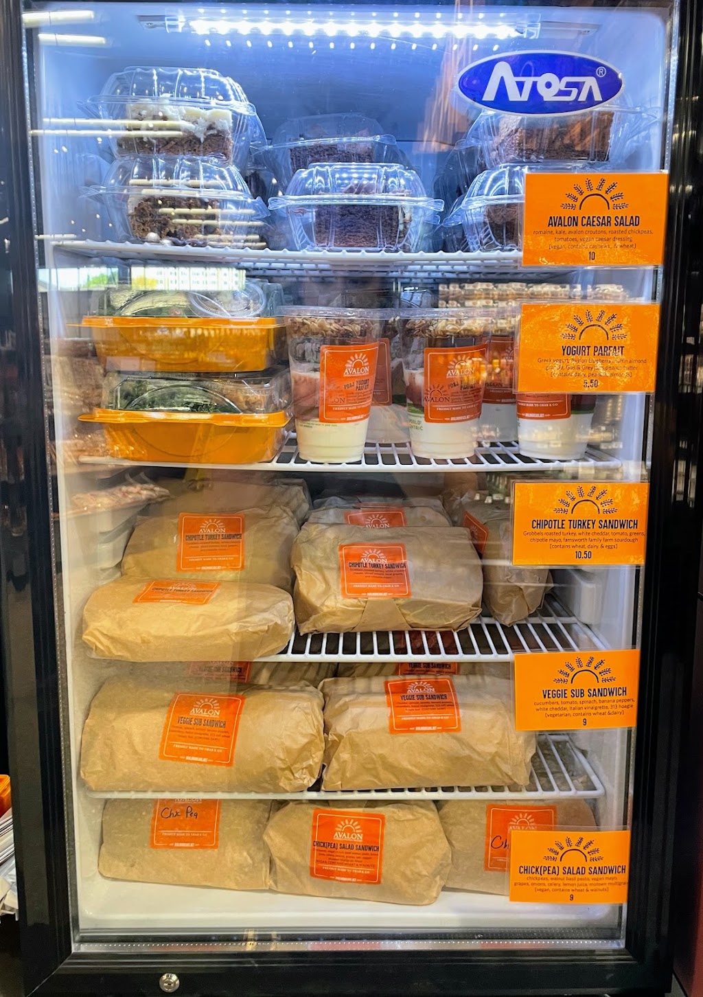 Avalon Corner Cafe | restaurant | 30955 Woodward Ave #305, Royal Oak, MI 48073, USA | 2489551041 OR +1 248-955-1041