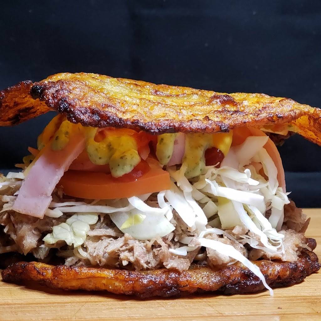 CHICHOS FUSION CUISINE | restaurant | 5671 Vineland Rd, Orlando, FL 32819, USA | 3213477989 OR +1 321-347-7989