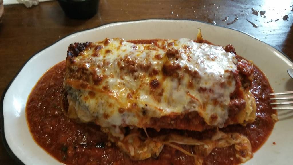 Vics Casual Dining | restaurant | 13499 Dix Toledo Rd, Southgate, MI 48195, USA | 7342465900 OR +1 734-246-5900