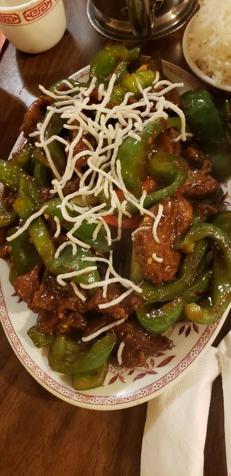 Shanghai Inn Restaurant | meal takeaway | 4723 N Damen Ave, Chicago, IL 60625, USA | 7735613275 OR +1 773-561-3275