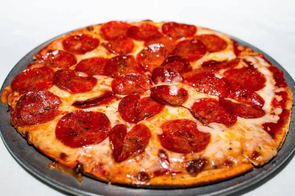 Massas St. Charles | restaurant | 3761 New Town Blvd, St Charles, MO 63301, USA | 6369252961 OR +1 636-925-2961