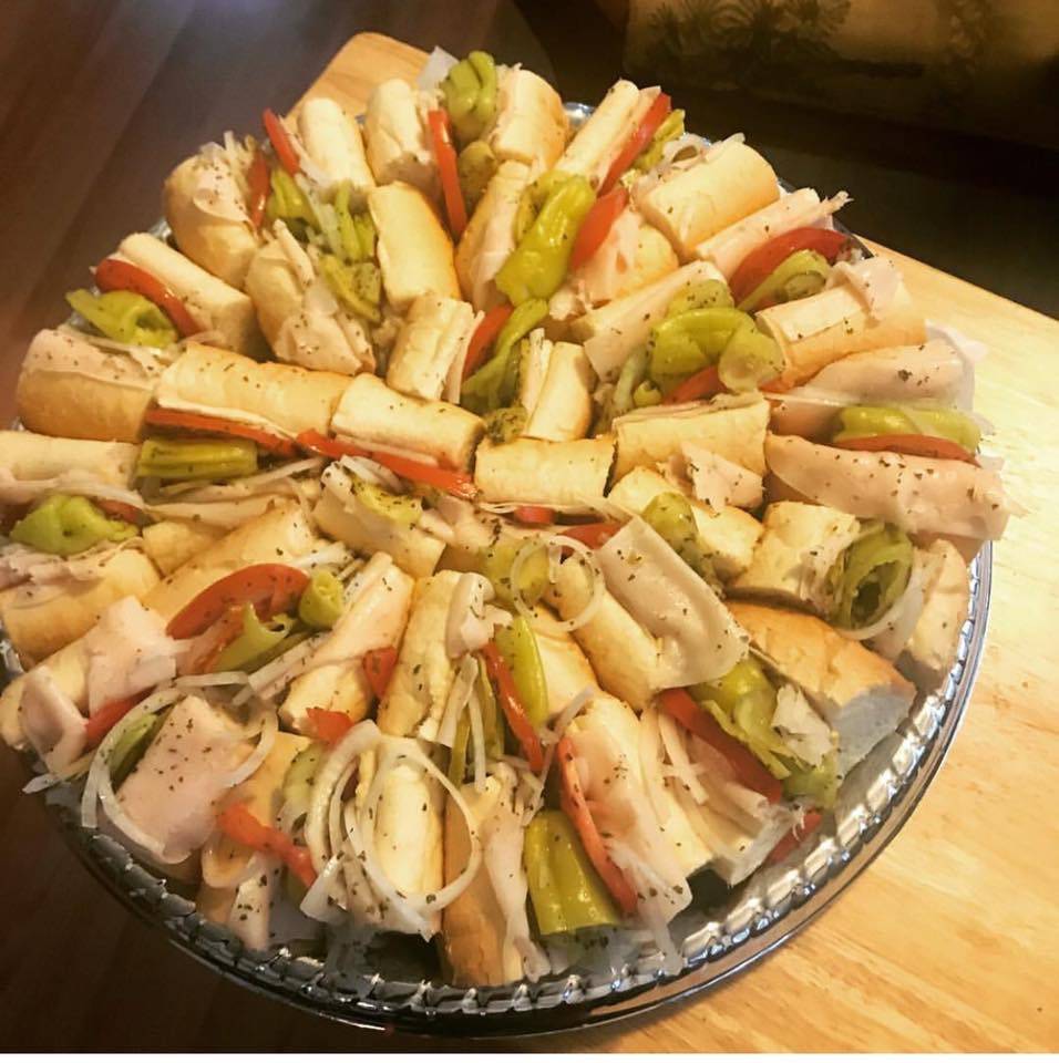 RVs Home of The Hoagy | restaurant | 2420 US-30, Oswego, IL 60543, USA | 8884146249 OR +1 888-414-6249