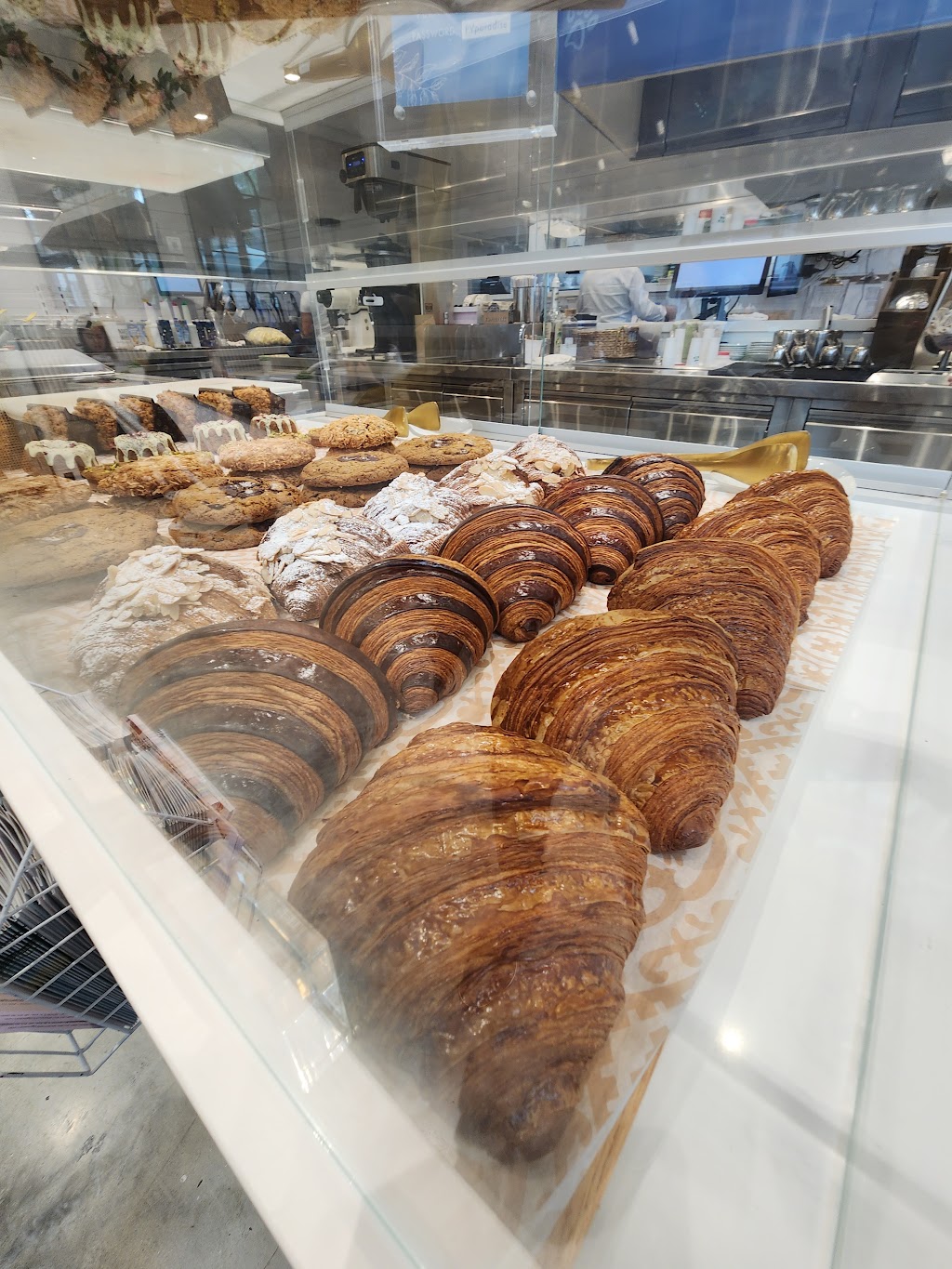 Pura Vida | cafe | 8400 NW 53rd St, Miami, FL 33166, USA | 3055354142 OR +1 305-535-4142