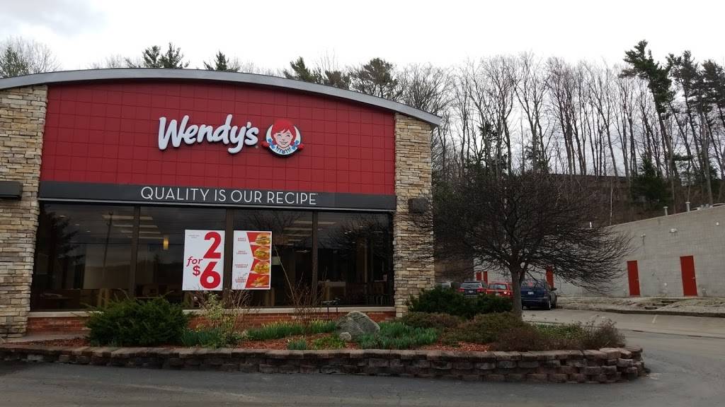 Wendys | restaurant | 1445 S Division St, Traverse City, MI 49684, USA | 2319418182 OR +1 231-941-8182