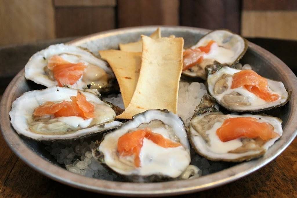 Wine 4 Oysters | restaurant | 1957 S Alafaya Trail, Orlando, FL 32828, USA | 4075077952 OR +1 407-507-7952