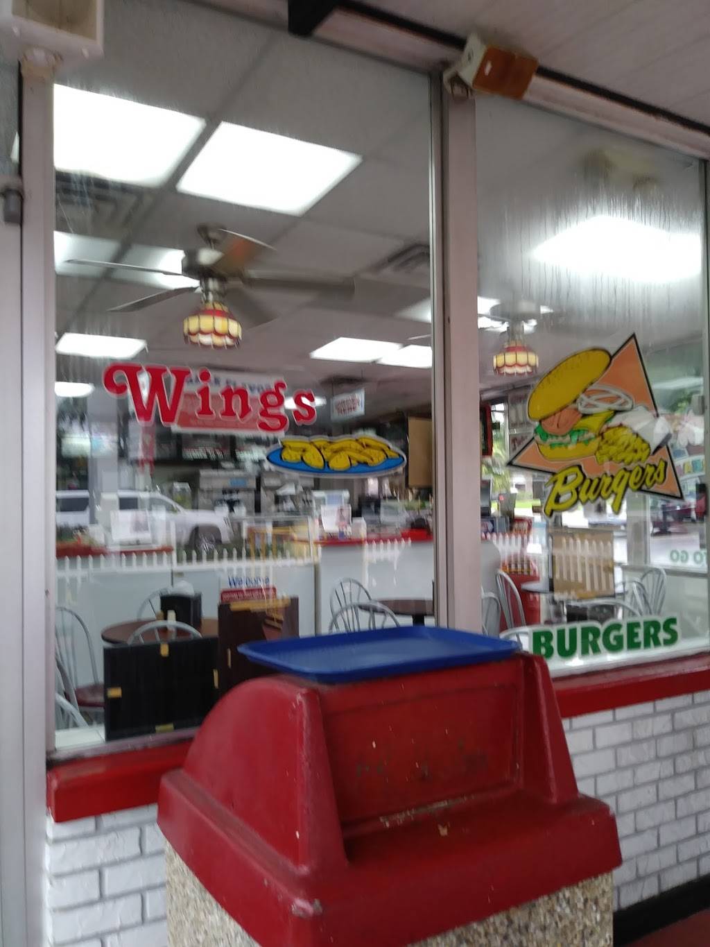 Campbells Dairyland | restaurant | 200 S Parsons Ave, Brandon, FL 33511, USA | 8136851189 OR +1 813-685-1189