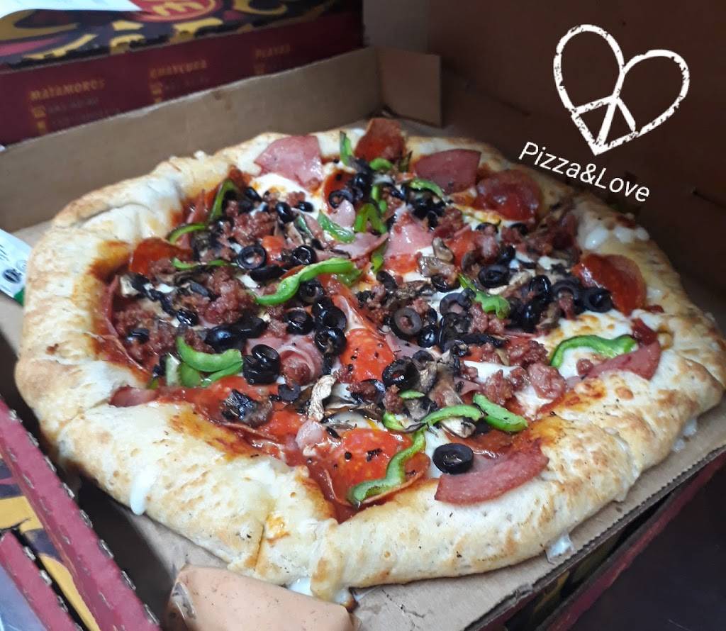 Pizza & Love | restaurant | 22710, Calle José Haros Aguilar & Calle Art. 27 Constitucional, Parcela 39, 22710 Rosarito, B.C., Mexico | 016616127575 OR +52 661 612 7575