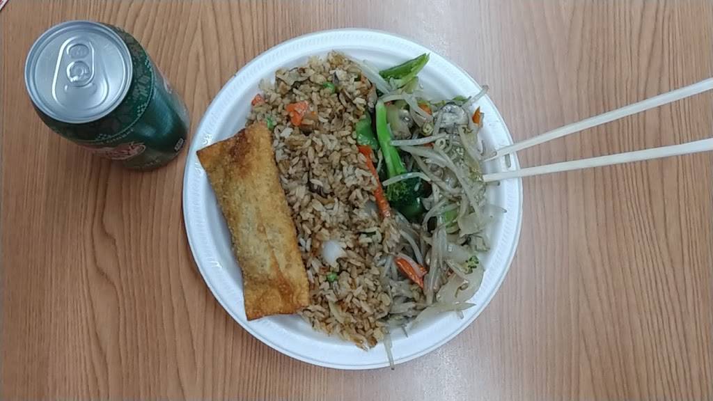 Yees Garden Chinese Foods | restaurant | 119 Parkhill Rd W, Peterborough, ON K9H 3G8, Canada | 7057433985 OR +1 705-743-3985