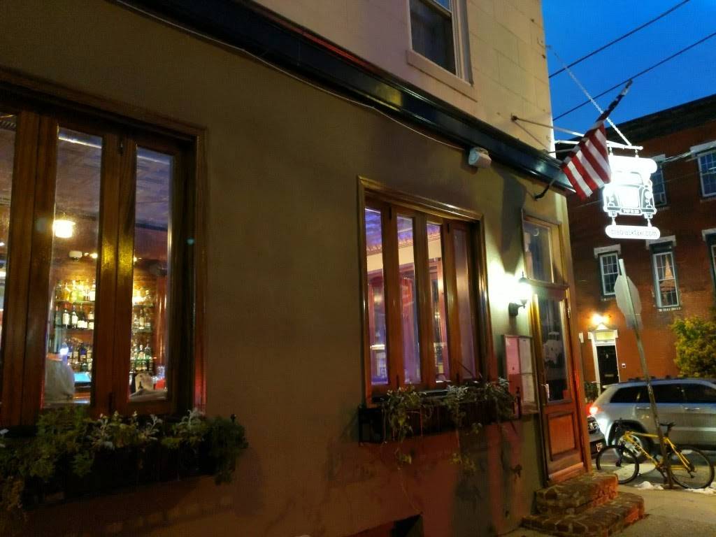 The Black Taxi | restaurant | 745-747 N 25th St, Philadelphia, PA 19130, USA | 2152321086 OR +1 215-232-1086