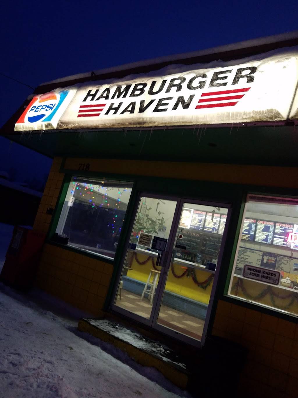 Hamburger Haven | restaurant | 718 Muldoon Rd, Anchorage, AK 99504, USA | 9073376141 OR +1 907-337-6141