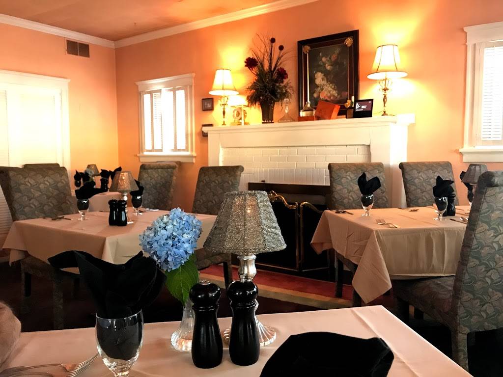 Marys Restaurant | restaurant | 509 S Park Ave, Herrin, IL 62948, USA | 6189422742 OR +1 618-942-2742