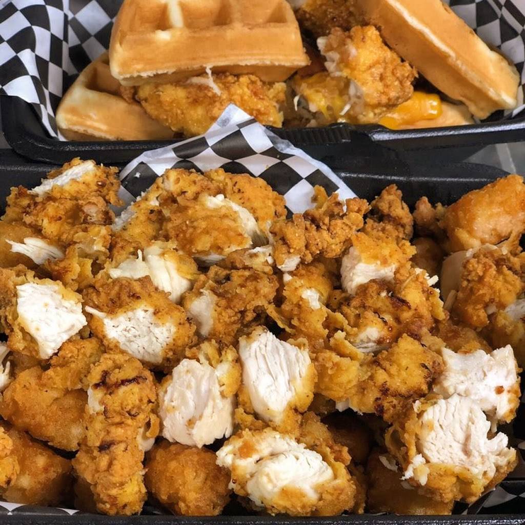 Rhythm’s Chicken and Waffles | restaurant | 1136 Garnet Ave, San Diego, CA 92109, USA | 8582466276 OR +1 858-246-6276