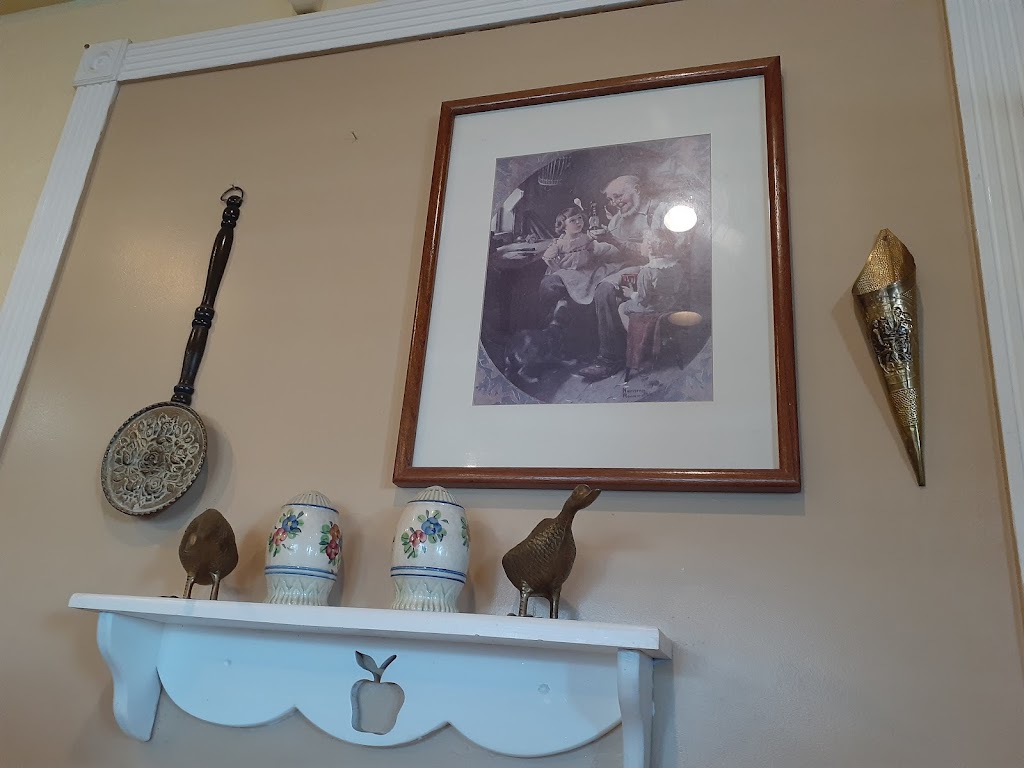 Sunrise Inn | restaurant | 515 12th Ave Rd, Nampa, ID 83686, USA | 2084675206 OR +1 208-467-5206