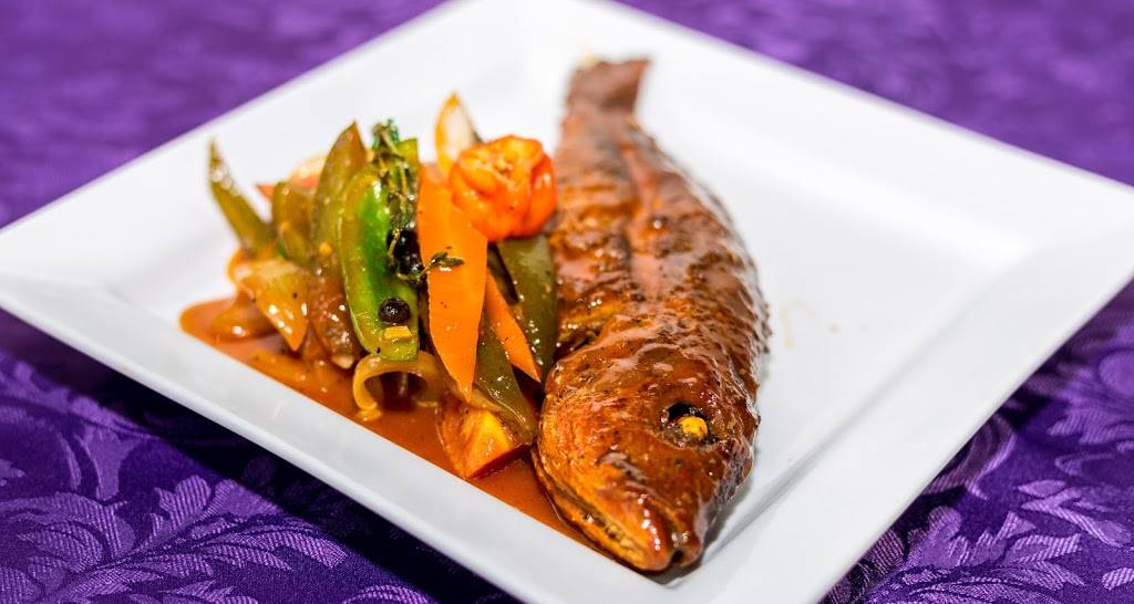 Ritz Caribbean Foods | restaurant | 32 Eglinton Ave W, Toronto, ON M4R 1A1, Canada | 6473527489 OR +1 647-352-7489