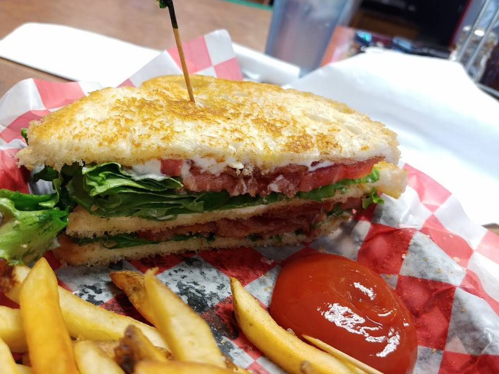 73 Grill | restaurant | 3669 OH-380, Wilmington, OH 45177, USA | 9373821800 OR +1 937-382-1800