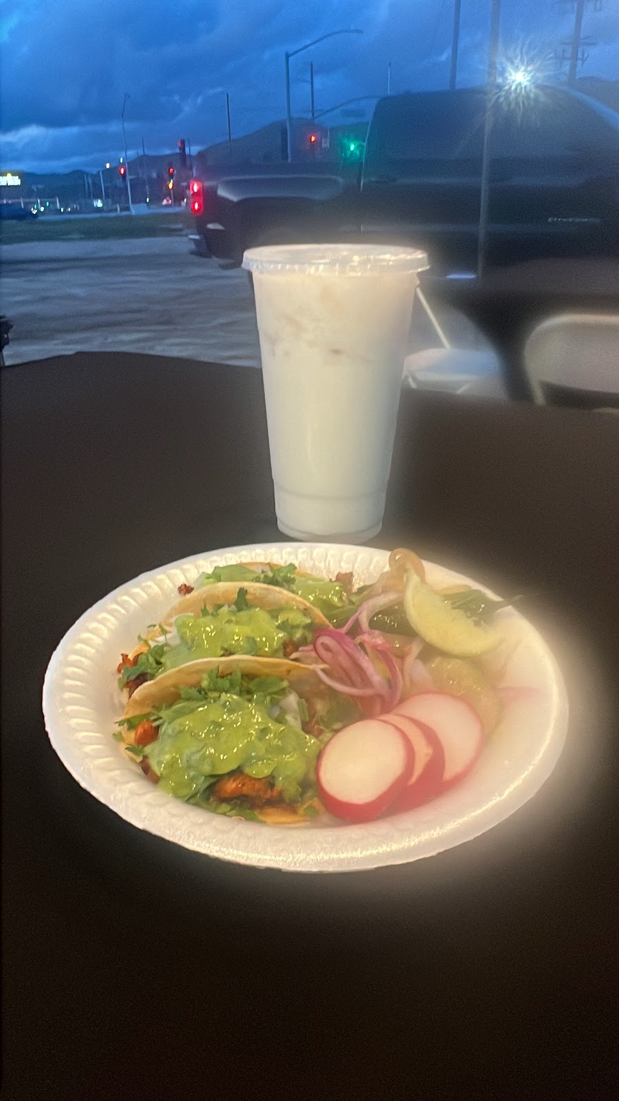 Carnitas el guero | restaurant | 21001 Cajalco Rd, Perris, CA 92570, USA | 9515648947 OR +1 951-564-8947